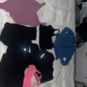 LULULEMON 9 PC BUNDLE SIZE M/8/10 mostly. priced to sell. all authentic.